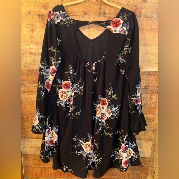 Jodifyl Floral Boho Dress - Picture 5 of 5